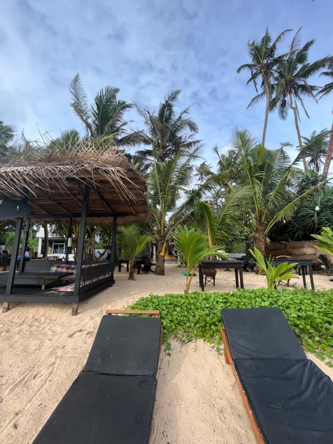 Sabine Holiday Resort And Restaurant Matara Exteriör bild